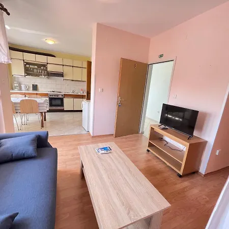 Apartments Medulin *